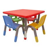 Conjunto escolar de Mesa regulavel e 4 cadeiras